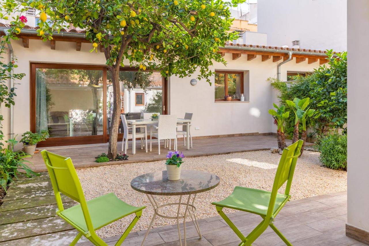 Two-Bedroom House,1035737230:JPEG