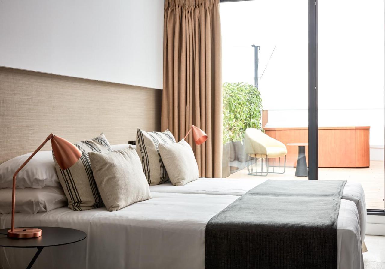 Deluxe Double or Twin Room Spa Bath Patio