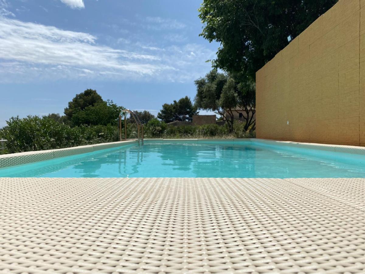 Five-Bedroom Villa,1500089284:JPEG
