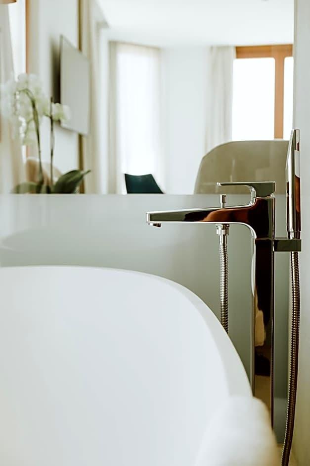 Junior Suite Spa Access