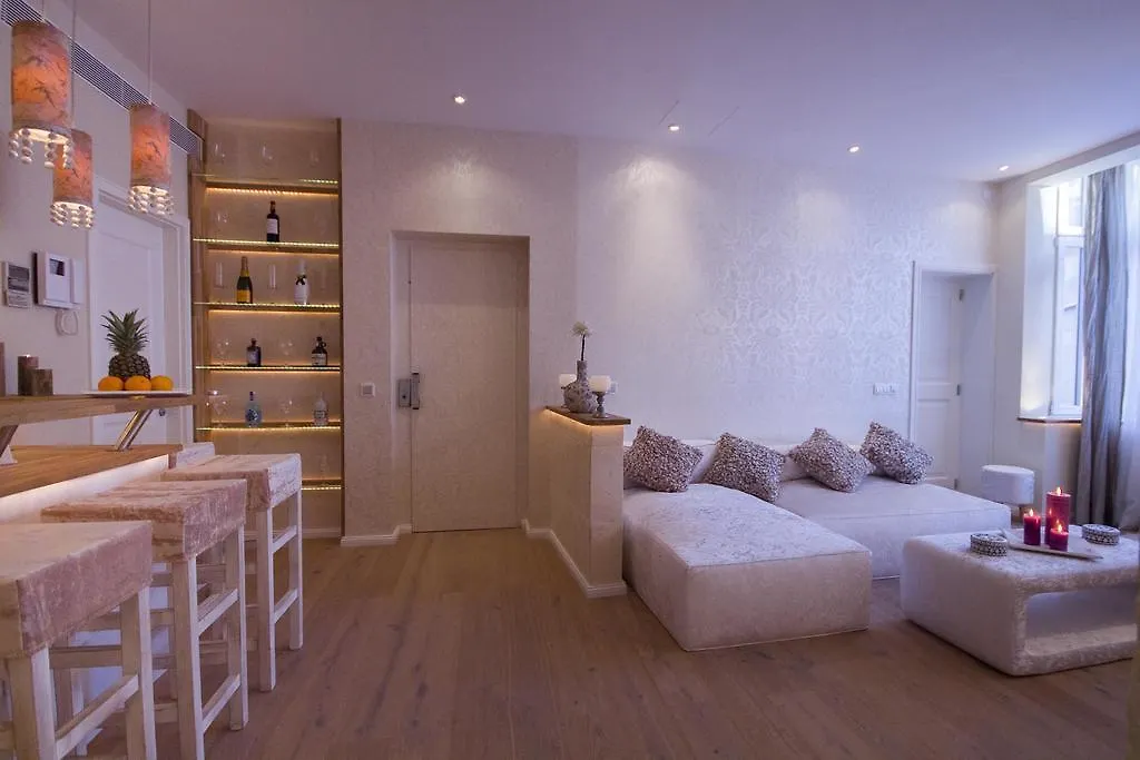 Design Suites Palma-1