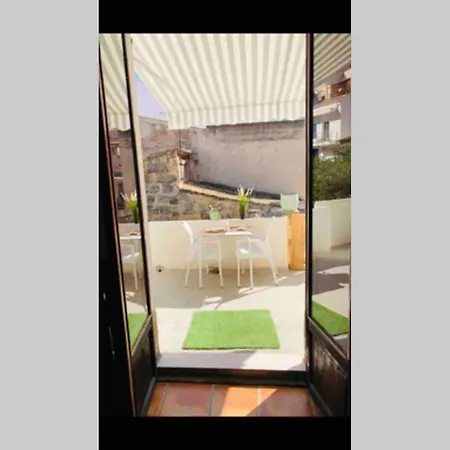 Apartamentos Hostalets-3