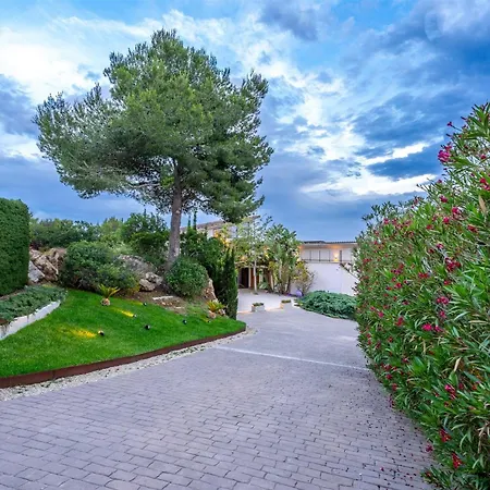 Villa Bonita Con Vistas Espectaculares, Perfecto Para Familias-3