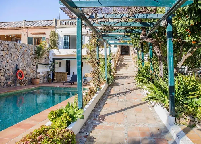 Villa Son Mas Palma de Mallorca admite animales